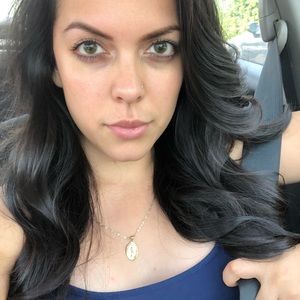 Meet your Posher, April